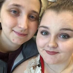 Meet your Posher, Victoria